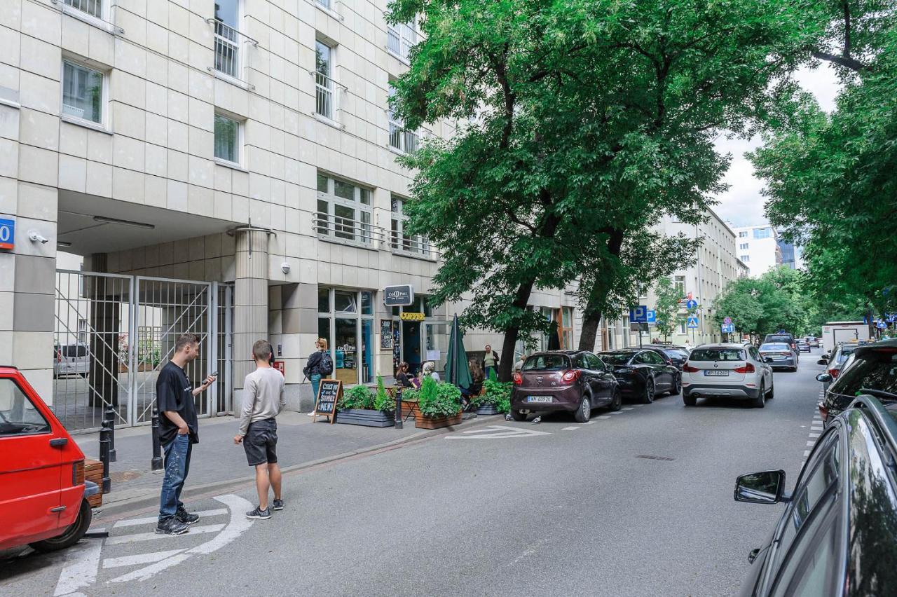 Apartment Lumina Lux With A Balcony Near Palace Of Culture And Science